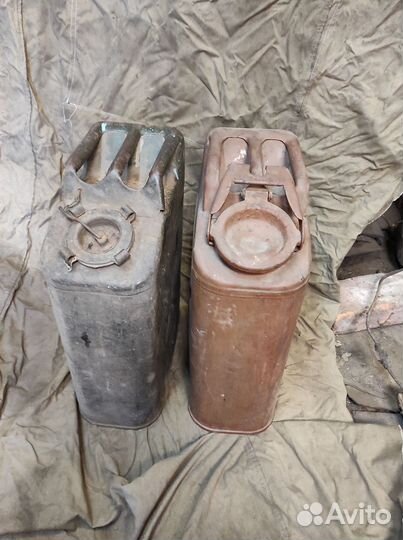 Канистры Willys