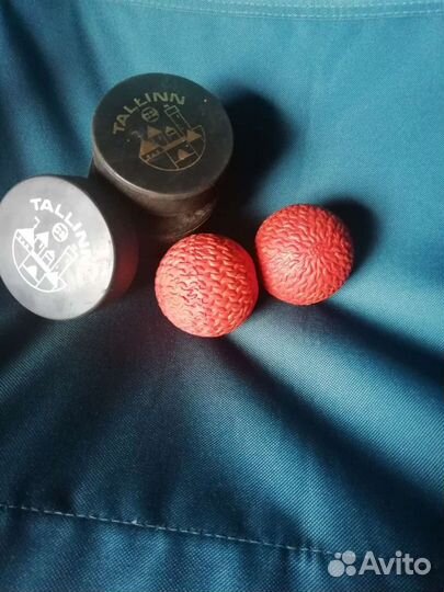 Хоккейные шайбы