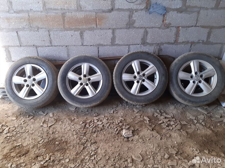 Диски литые на 16 тойота