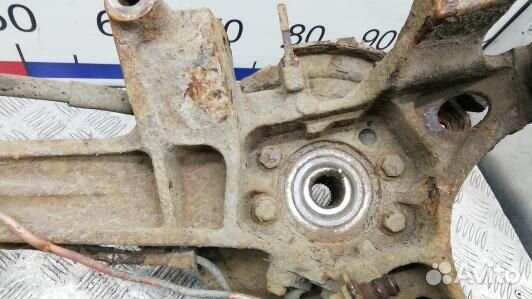 Ступица задняя левая subaru legacy 3 (2ST14MH01)