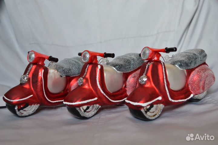 Ёлочная игрушка из стекла