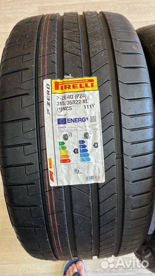 Pirelli P Zero PZ4 315/35 R22