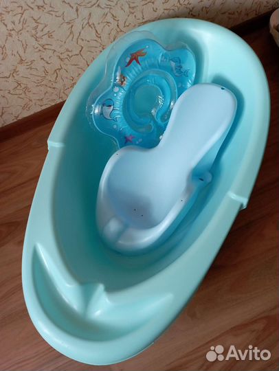 Ванночка для купания с горкой и кругом