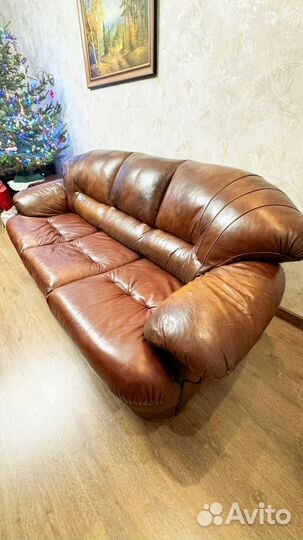 Комплект кожаной мебели для гостиной