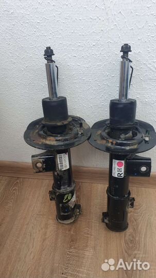 Передние амортизаторы (стойки) kia ceed jd