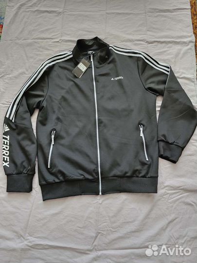 Спортивный костюм adidas мужской Р. 62