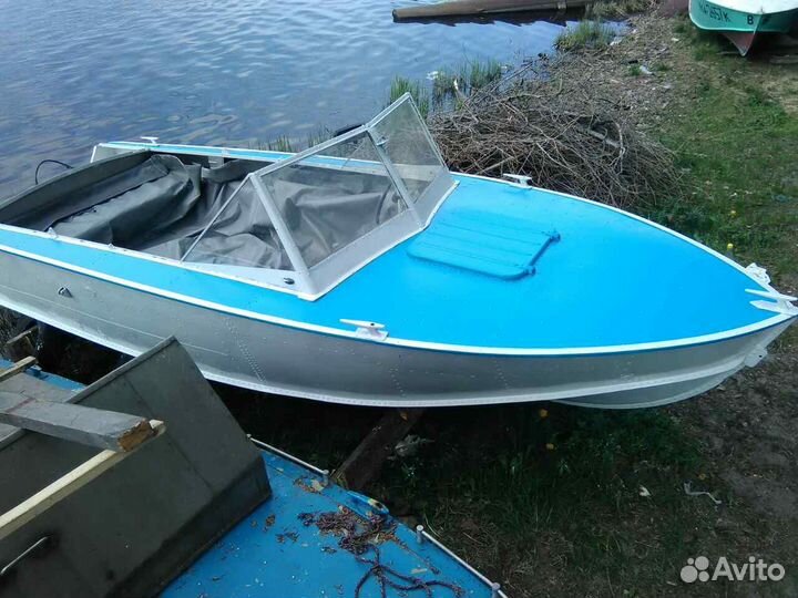 Лодка прогресс 4