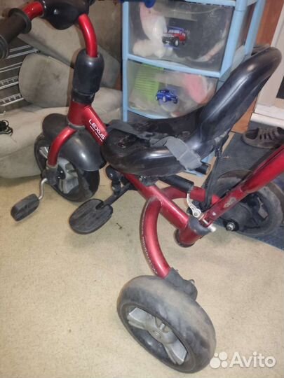 Детский велосипед с родительской ручкой