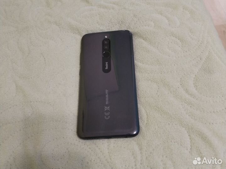 Xiaomi Redmi 8, 4/64 ГБ