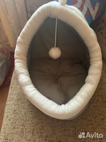 Лежанка для кошек