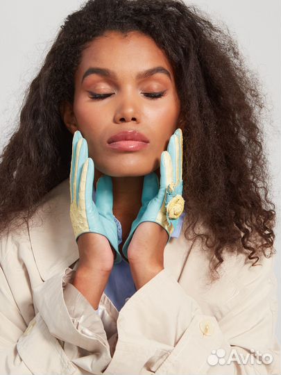 Кожаные перчатки 