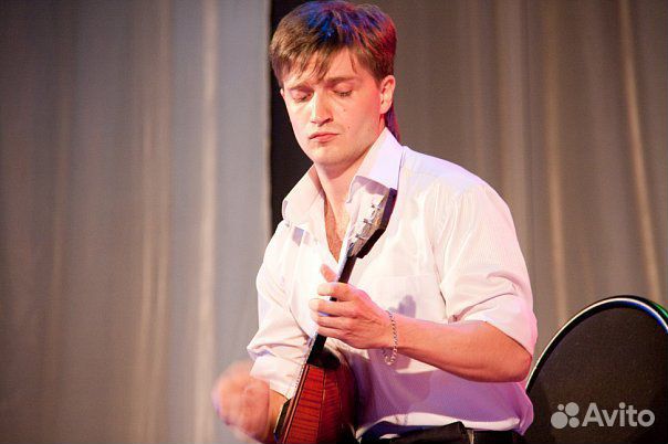 Артист (Музыкант, Певец)