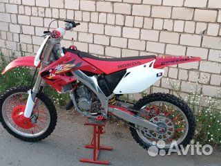 Мотоцикл кроссовый Honda CR 125