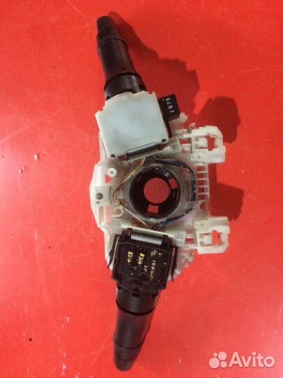 Подрулевой переключатель Mitsubishi Outlander