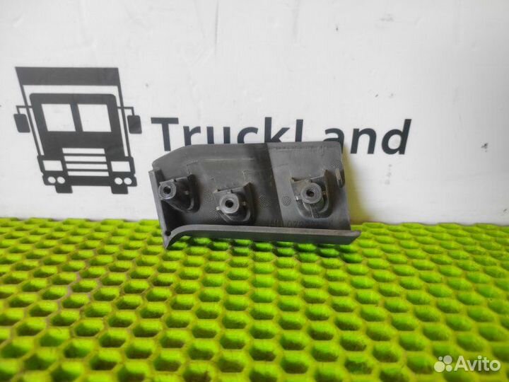 Крышка фары правая Volvo Fh 4