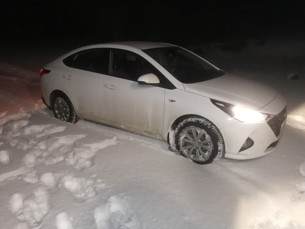 Hyundai Solaris: фото владельца