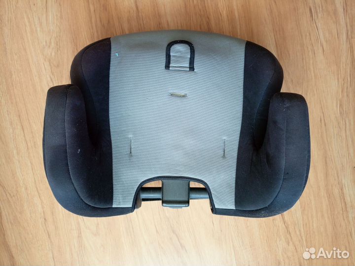 Автокресло-бустер для детей от 5 до 12 лет