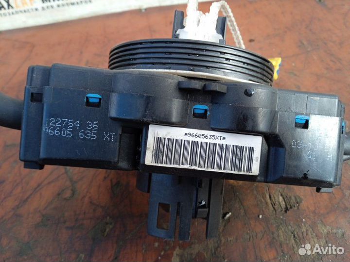 Блок подрулевых переключателей Peugeot 307 2005