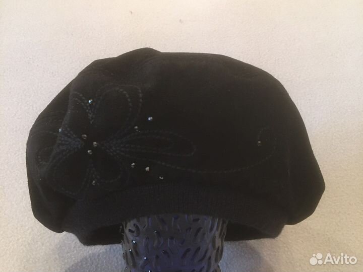 Берет женский