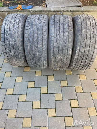 Dunlop Winter Maxx 285/50 R20