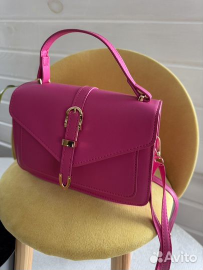 Женская сумка-мессенджер