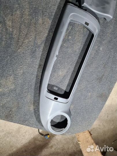 Накладка на торпедо LADA Largus K4M 2016