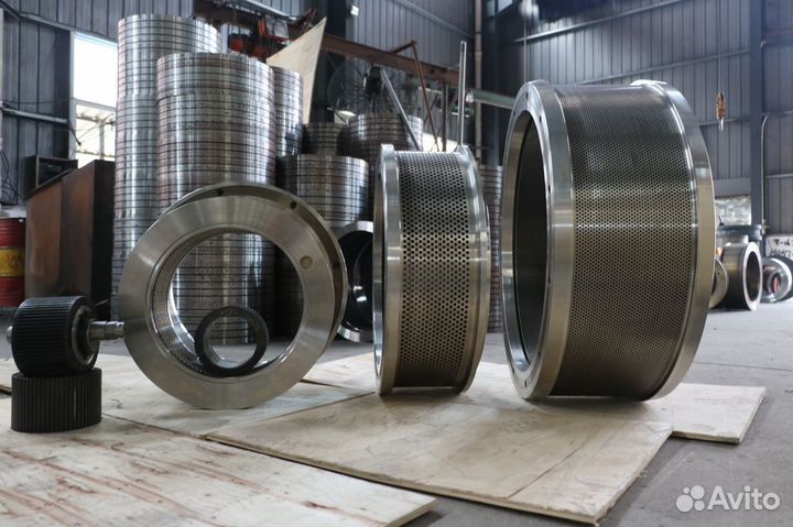 Матрица и ролики для гранулятора