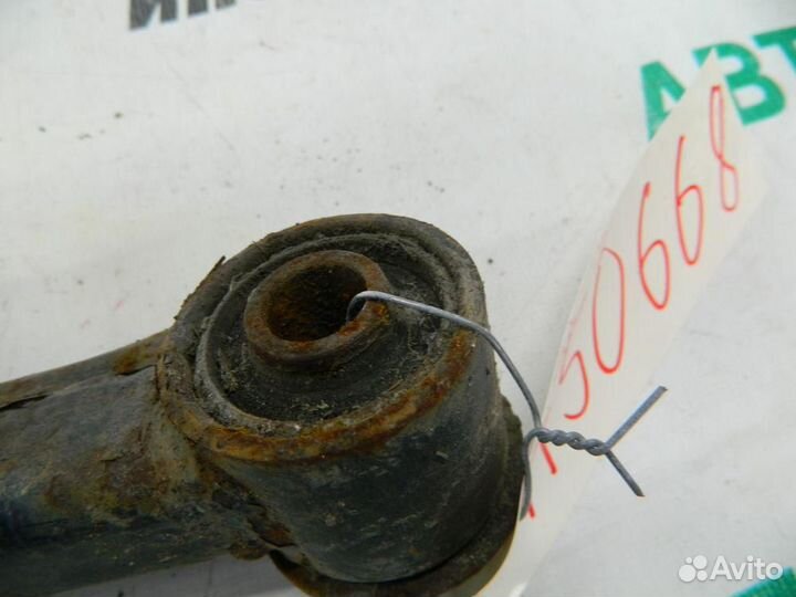 Рычаг передний верхний правый для Toyota Hilux Sur