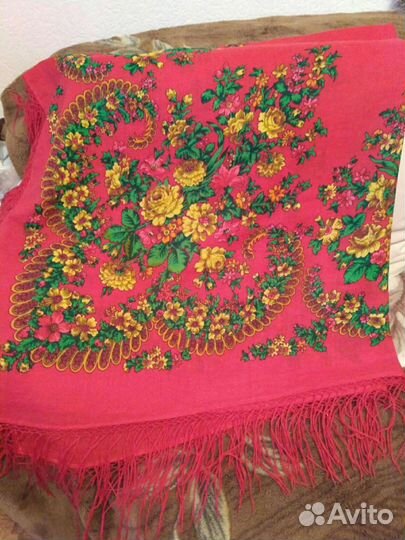 Винтажный павлопосадский шерстяной платок