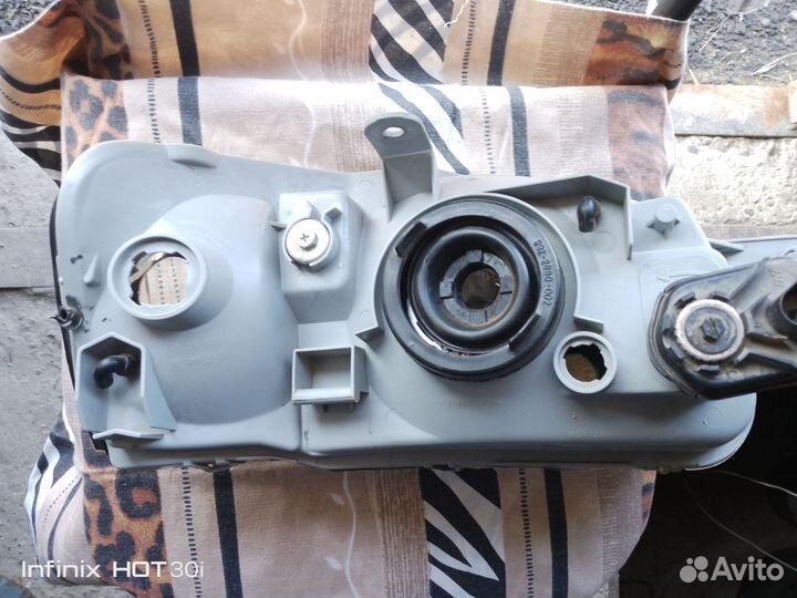 Фара левая на hyundai accent