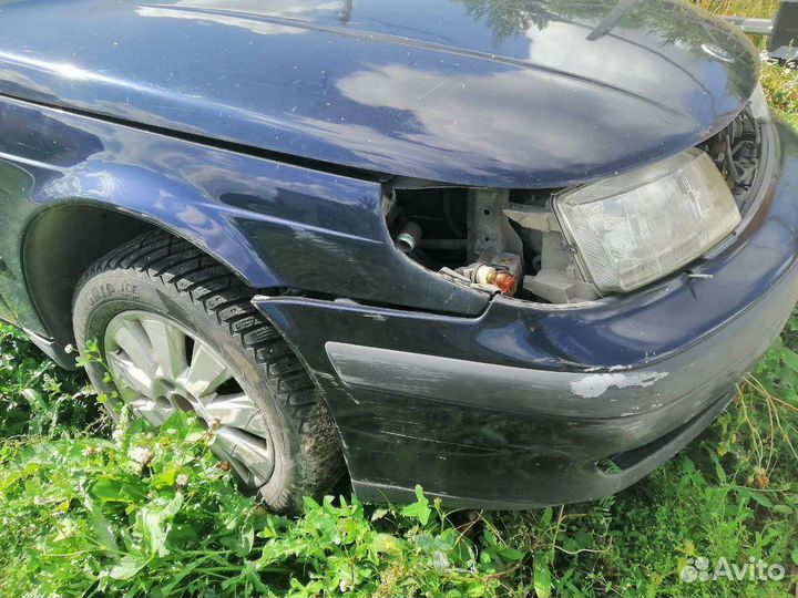 Saab 9-5 98-00 капот