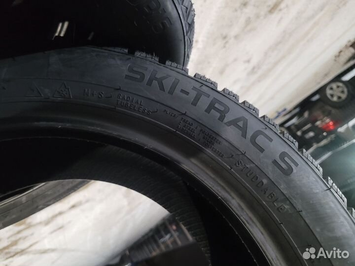 Armstrong Ski-Trac S 265/65 R17 116T