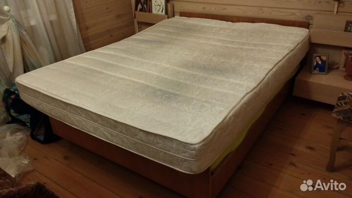 Матрас 160х200 бу