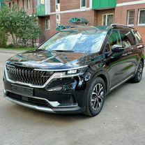 Kia Carnival 2.2 AT, 2021, 150 000 км, с пробегом, цена 3 050 000 руб.