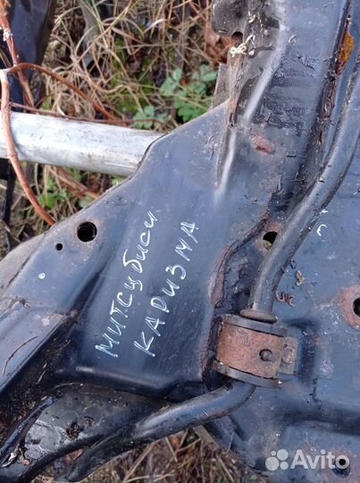 Подрамник Митсубиси Каризма