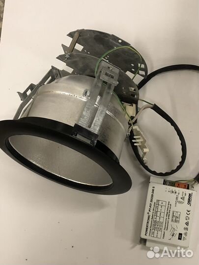 Светильник Потолочный встраиваемый