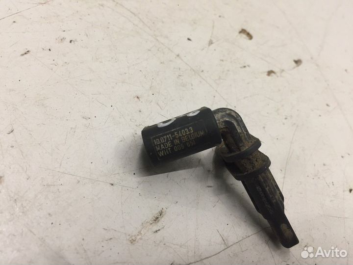 Датчик ABS задний правый (Volkswagen Touareg)