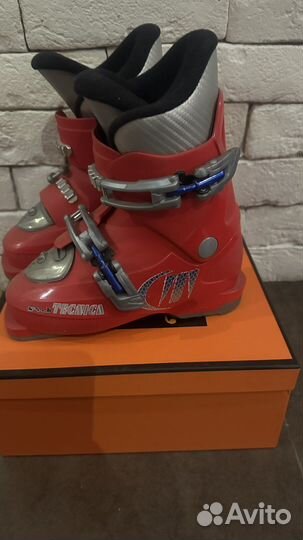 Горнолыжные ботинки детские