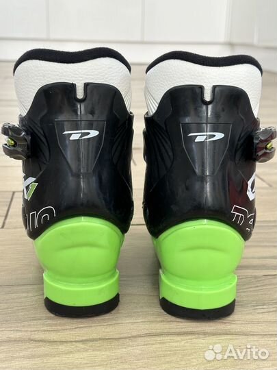 Горные лыжи 80 см с ботинками р.26-27 и шлемом