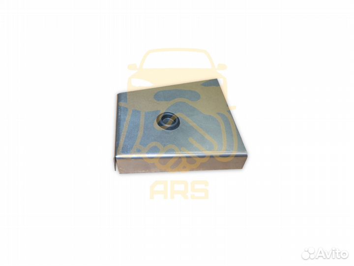 Заглушка порога Toyota MasterAce (1988–1991)