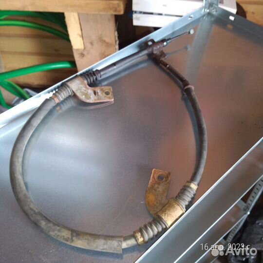 Трос ручного тормоза Тагер