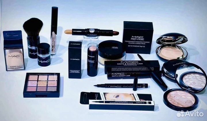 Косметический набор MAC