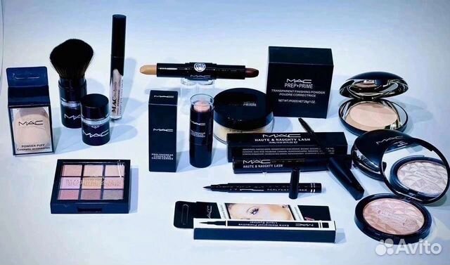 Косметический набор MAC