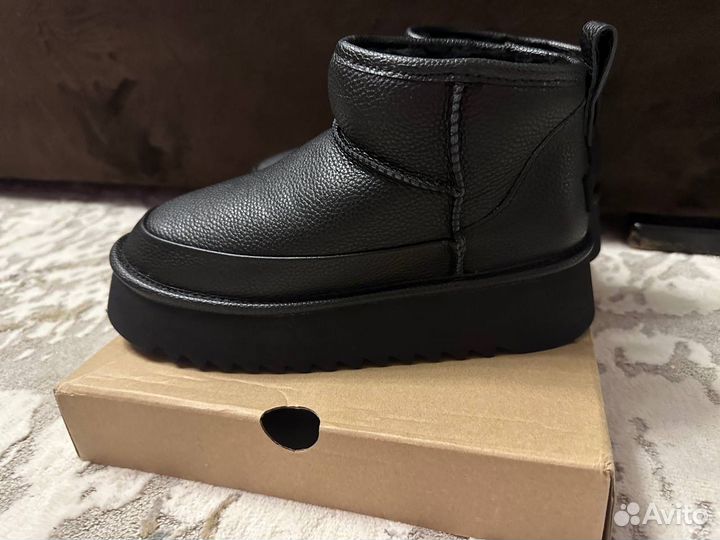 Ugg женские на платформе черные 37