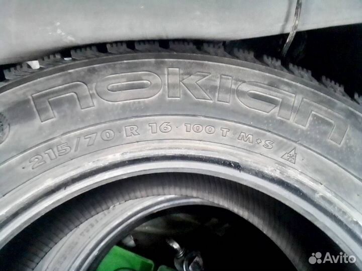 Nokian Tyres Hakkapeliitta 5 215/70 R16