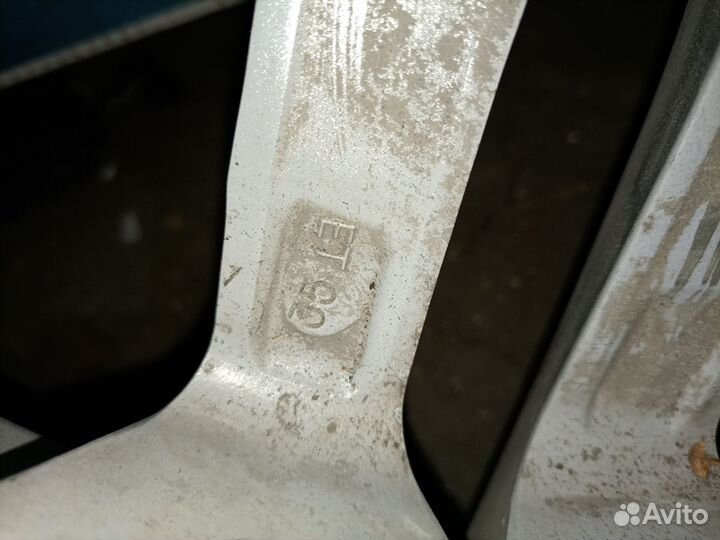 Зимние колеса r16 215 65 комплект