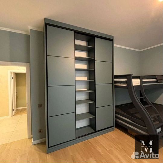 Шкаф встроенный