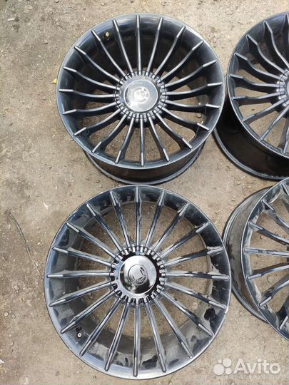 Диски Альпина Р19 разноширокие