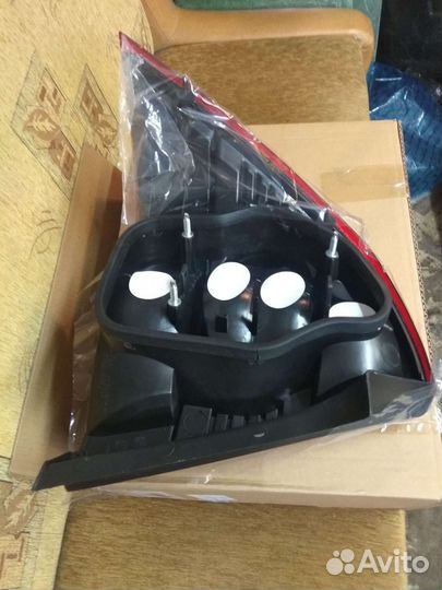 Фонарь задний правый на Форд фокус 2 седан