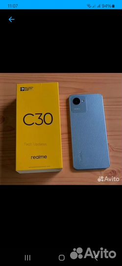 Сотовые телефоны. Мало б у